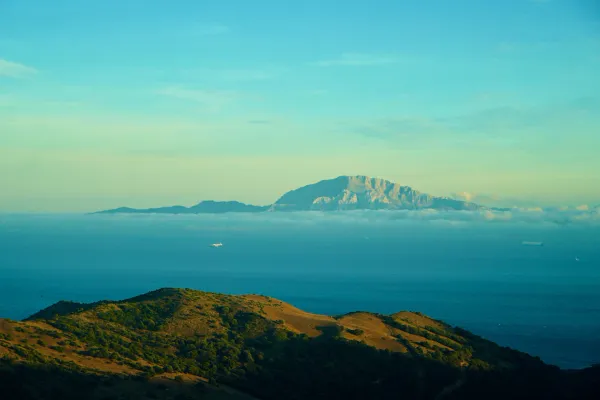 Die Schauplätze des globalen Krieges erreichen die Straße von Gibraltar
