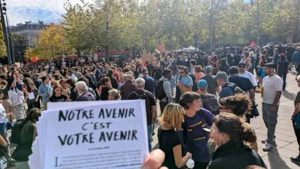 An die protestierenden Studenten: „Unsere Zukunft ist Eure Zukunft“